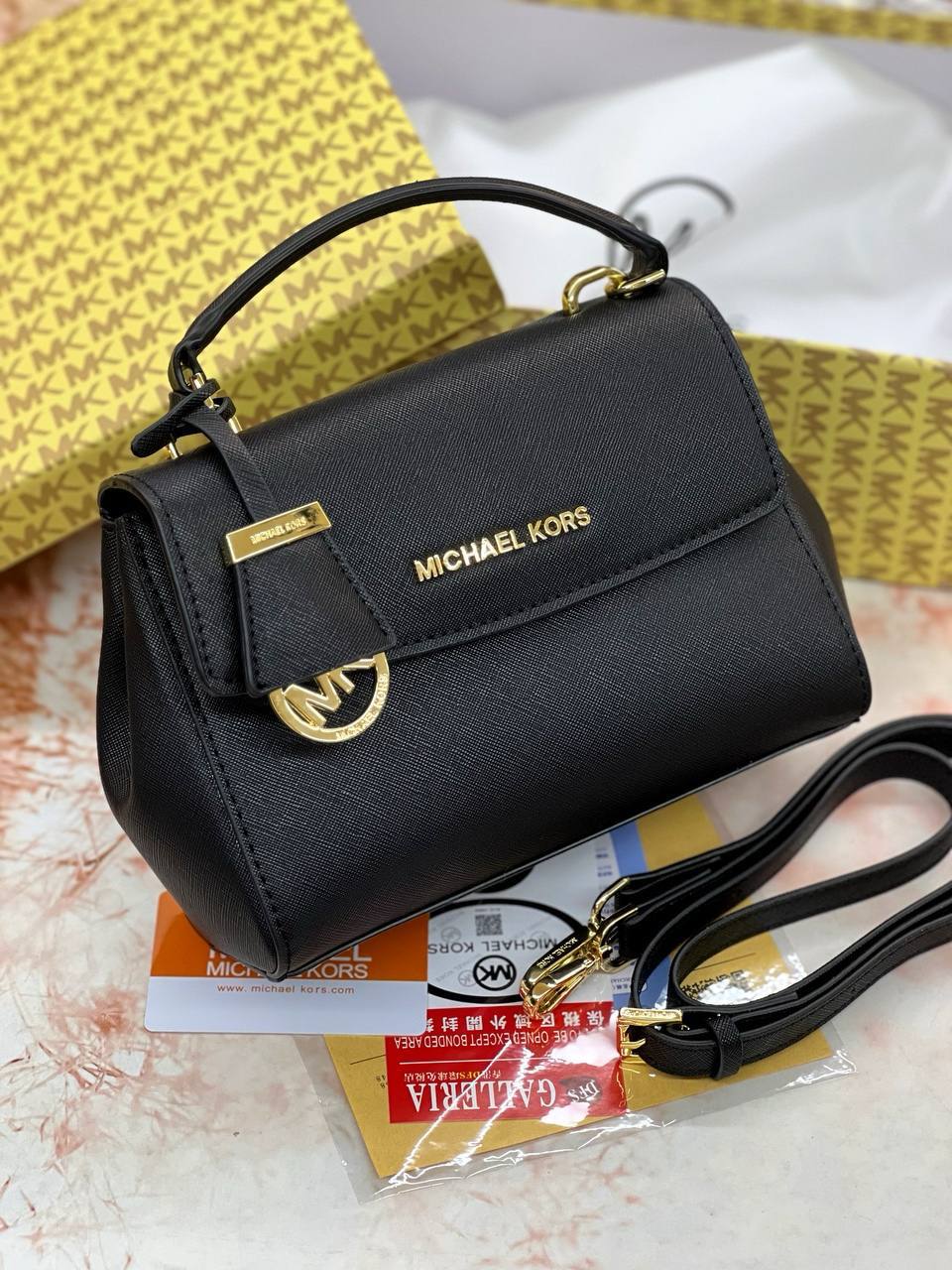 کیف مایکل کورس