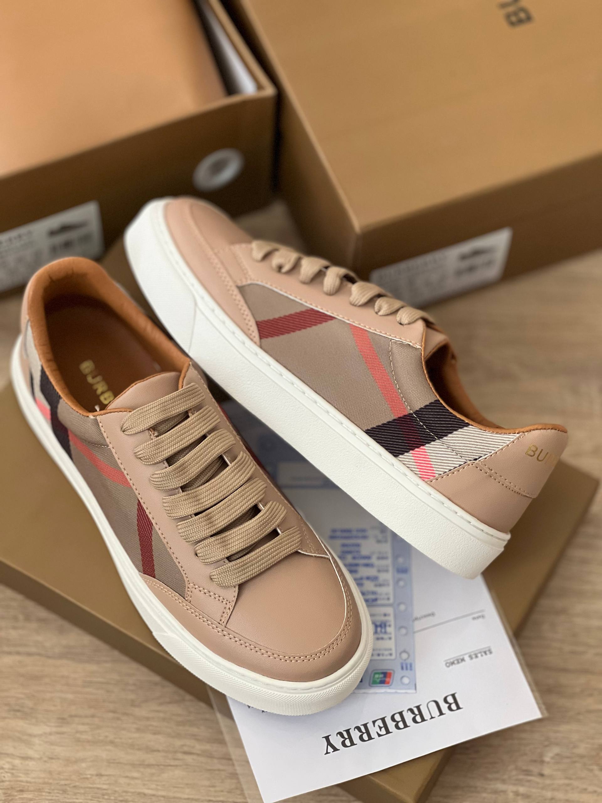 کتونی بربری