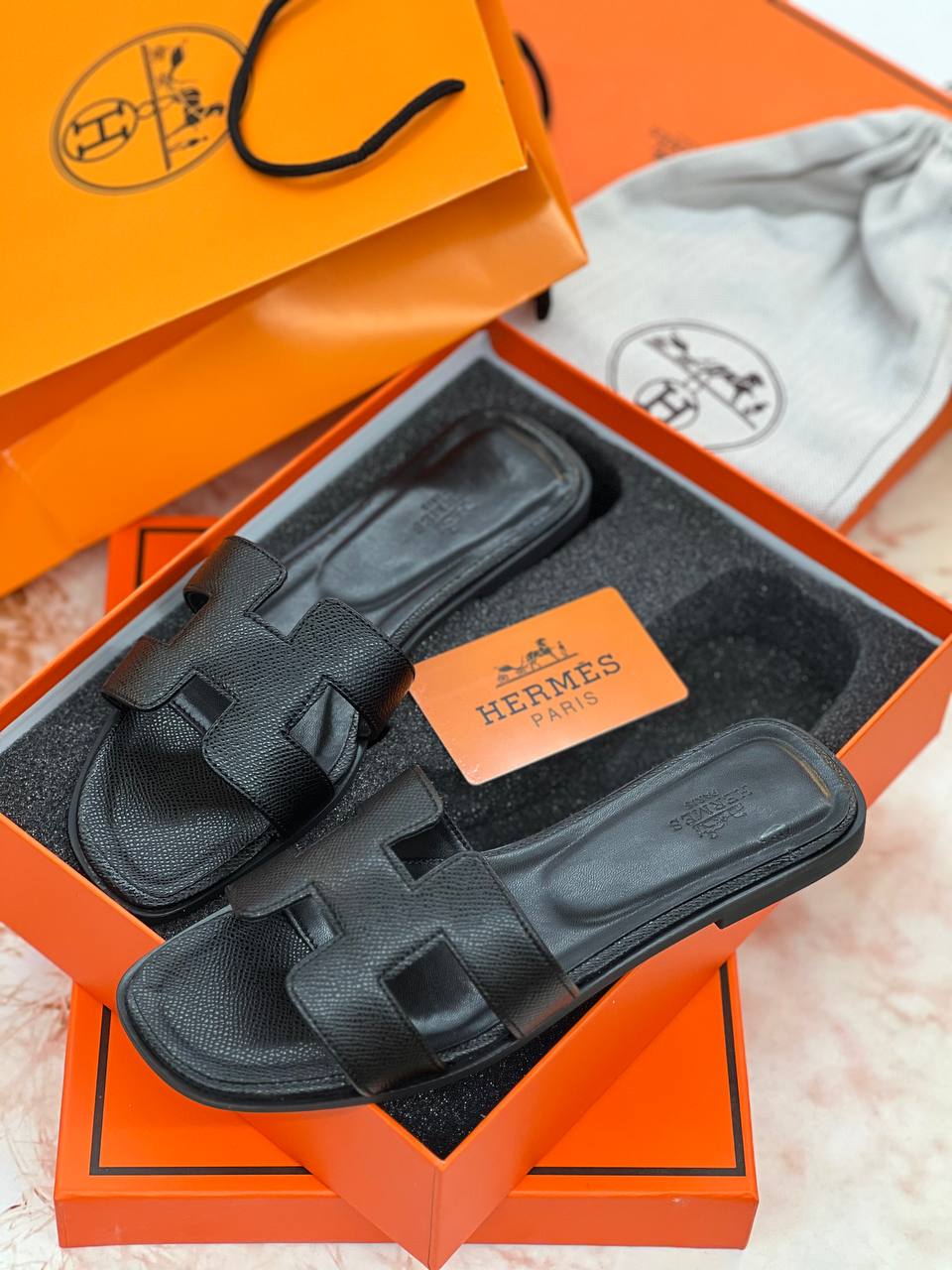 صندل هرمس